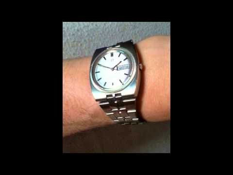how to adjust omega constellation bracelet