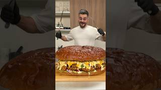 Giant Mexican Burger Pepe Chicken 🍔