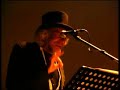 Satie, quaderni e champagne