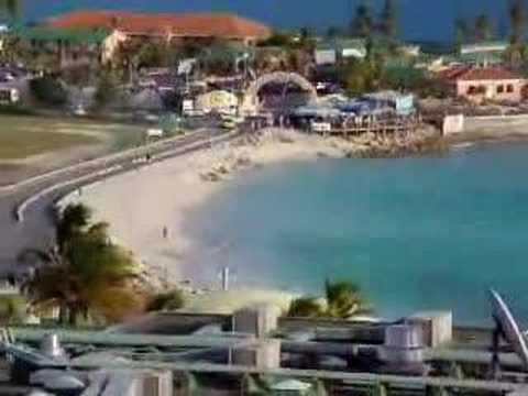 B747-200 Air France - Jet Blast St. Marteen