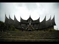 Sumatera - Istana Pagaruyung, Istana Adat