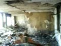 un suicida explosiona el piso donde vive y muere