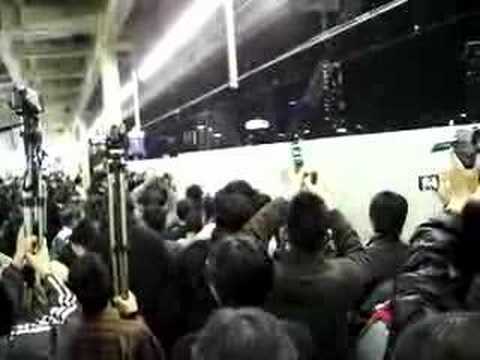 2008年3月14日 22時頃の大阪駅 鉄道マニア大集結 びわこエクスプレス発車