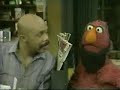 classic sesame street   detective telly  street scenes 