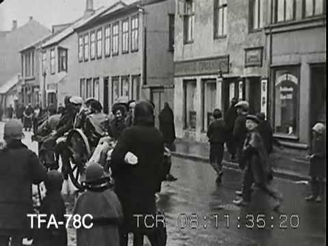 Reykjavik - A tour of Iceland and its capital in the 1926s. For more about Burton Holmes visit www.burtonholmesarchive.com. To purchase a clean DVD or digital download o...