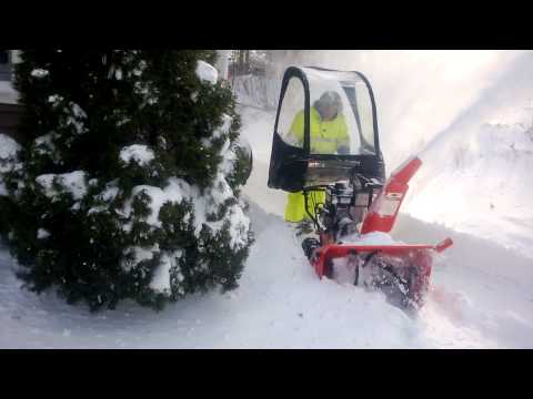 Ariens Deluxe 30