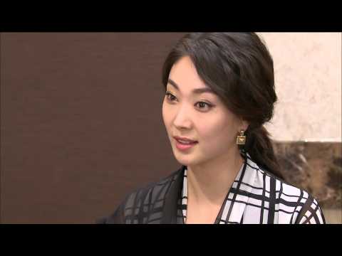 모두 - 20140721 모두 다 김치 하은(김지영)과 태경(김호준)을 몰아내기 위해 계속 음모를 꾸미지만 현지(차현정)는 점점 초조해지기만 한다.