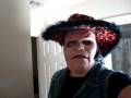 videos de Proof anything can get on the Net. dude in pimp hat!!!!