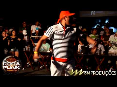 MC Frank :: Ao vivo na Roda de Funk de São Paulo ::