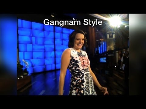 Heads Up! Elisabeth Moss Dances for Ellen