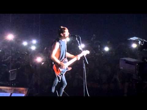 All Time Low – Remembering Sunday with Cassadee Pope at Wembley