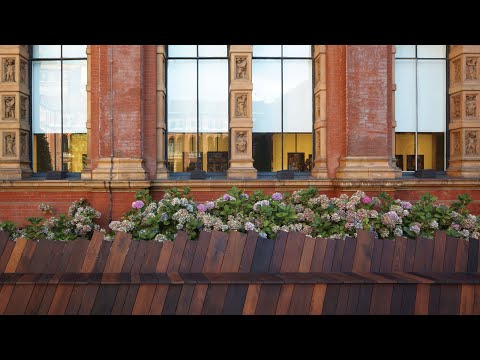Infinity Bench by Martino Gamper