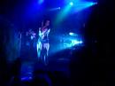 siouxsie #FF they follow you http://is.gd/5c8gi