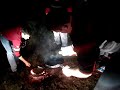 oare ii mai poate vindeca cineva pe astia???