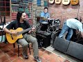Poluidores sonoros