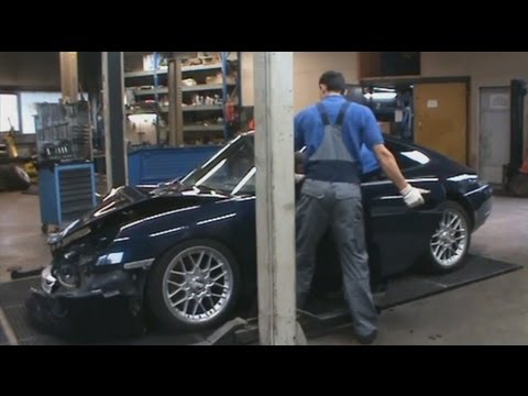 Porsche 911 996 Unfall Crash – wird zerlegt – demontiert