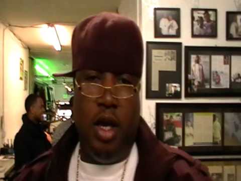 video:E-40 IN STORE AT CERTIFIED CUSTOMS