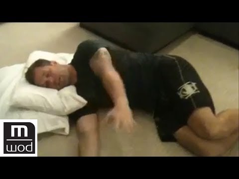 how to properly support neck while sleeping