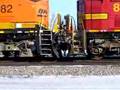 SD75M helper set coupling to ES44AC DPU