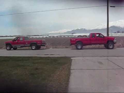 1993 Chevy 6.5 vs. 1999 Ford 7.3 Tug of War