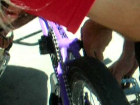 BMX BIKES TRICKS STUNTS CRASHES