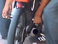 G. 50 cc escupiendo fuego y al corte 3gp Video