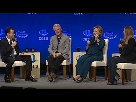 Hillary Clinton Talks About Grandchildren at Event