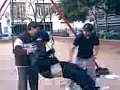 Girandome en la amaca + pelea en la bond entre gordos (?)