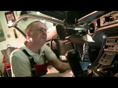 Porsche 944 Repairing steering wheel lock