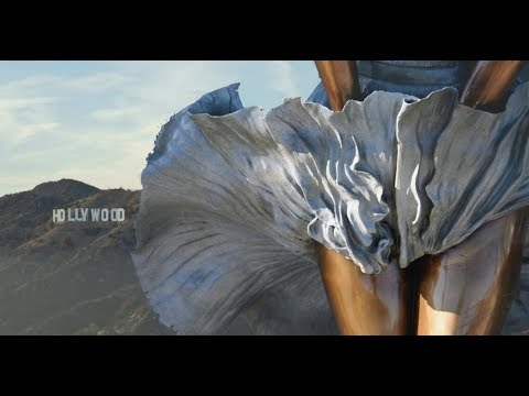 A estátua dourada de Marilyn Monroe foi roubada do Passeio da Fama