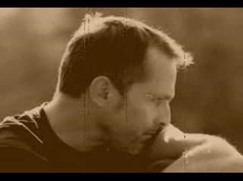 Miguel Bosé - Un Vestido Y Un Amor