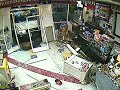 Destruccion Mini Mercado