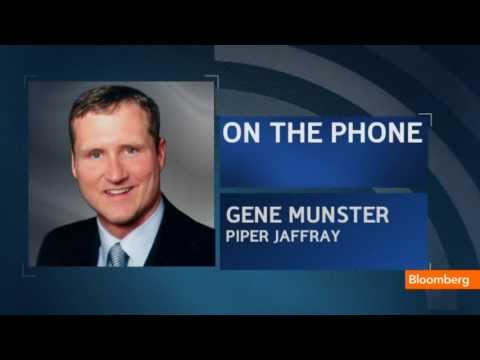 Gene Munster - April 23 (Bloomberg) -- Piper Jaffray's Gene Munster, Bloomberg's Cory Johnson and Jon Erlichman discuss Apple's earnings report with Emily Chang on Bloomber...