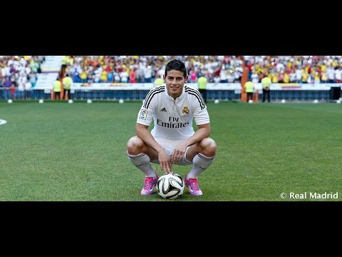 steps - James pisó por primera vez el césped del Bernabéu como jugador blanco. Posó con su nueva camiseta entre las ovaciones de los miles de aficionados que se dieron cita en las gradas. Subscribe...