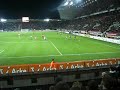 Elia slalomt zich door de verdediging van Heracles