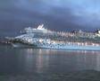 Norwegian Gem in partenza da Messina.