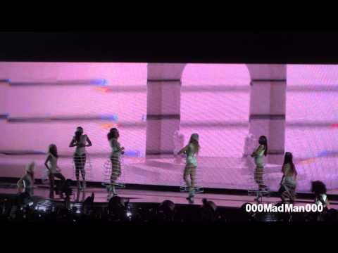 Beyoncé - http://www.twitter.com/000MadMan000 http://www.facebook.com/000MadMan000 The Mrs. Carter Show World Tour.