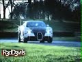 Cristiano Ronaldo contre une Bugatti