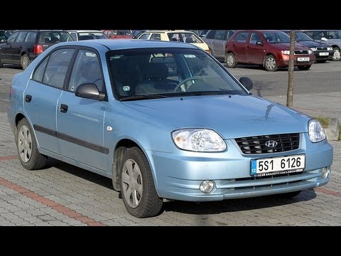 How to replace the air cabin filter dust pollen filter on a Hyundai Accent