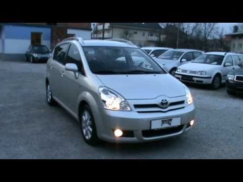 2006 Toyota Corolla Verso 2.2 D-4D Full Review,Start Up, Engine, and In Depth Tour 2006 Toyota Corolla Verso 2.2 D-4D Full Review,Start Up, Engine, and In Depth Tour