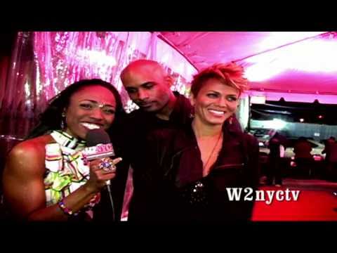 nicole ari parker