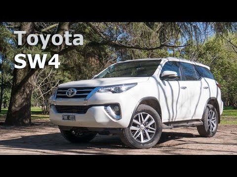 Nueva Toyota SW4 a prueba