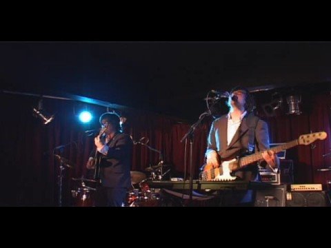 Recorded live at the Evelyn Hotel, Fitzroy, Melbourne, Australia.

Live Audio: Damien (King) Charles
Post Audio: Alex Hayes
Cameras: Mark Smith, Garry Hayes
Editing: Mark Smith, Dan Fox Smith