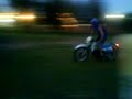 BR1 saltando con la moto BR1 saltando con la moto