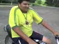 mapedecana impinando na magrela