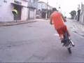 Bruno No Grau Empinando o retorno CG 125 e CG 150