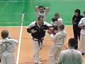 taekwon - do hala ?wit nowy dw�r mazowiecki. walczy dj brasco i asik :]
re?yser matrix krejzol :d