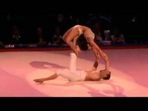 Смотреть танцевальное видео Смотреть танцевальное видео