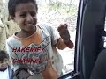 yeman boy talk some langولد يمني يتكلم عدة  لغات ويتقن الشعر