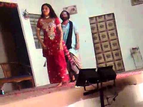 Dr aima khan stage dance